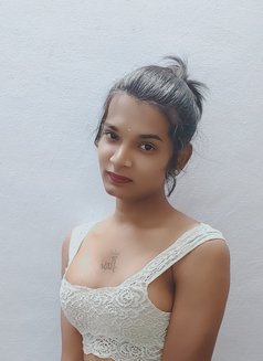 Yazhini Shemale New N Madiwala - Acompañantes transexual in Bangalore Photo 17 of 25