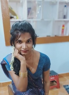 Yazhini Shemale New N Madiwala - Acompañantes transexual in Bangalore Photo 20 of 25
