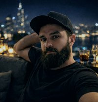 Yazin - Male escort in Beirut