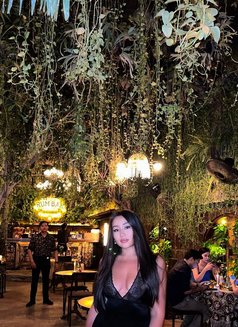 Yazmin - escort in Hong Kong Photo 14 of 14