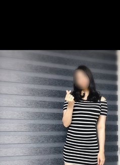 Ye Jin - escort in Seoul Photo 1 of 8