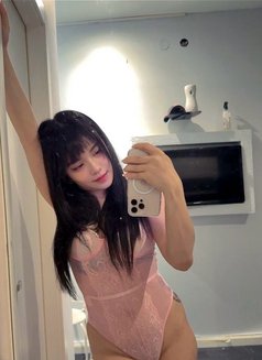 Yeji - escort in Tel Aviv Photo 2 of 6
