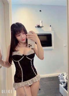 Yeji - escort in Tel Aviv Photo 4 of 6