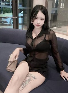 Yejin Foreigner Friendly - escort in Seoul Photo 1 of 3