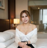 Yelena new girl - Masajista in Hyderabad