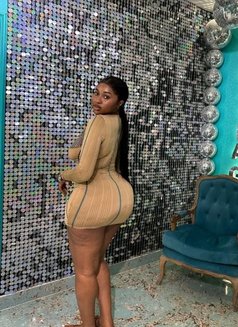Yemi - escort in Gurgaon Photo 2 of 3