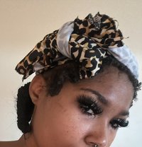 Rosa - escort in Amman