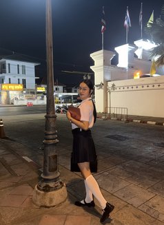 Yen - Transsexual escort in Makati City Photo 12 of 13