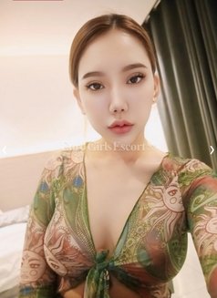 Yena Japan🇯🇵🇯🇵🇯🇵🇯🇵 - puta in Riyadh Photo 1 of 8