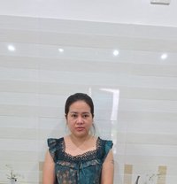 Yenny - escort in Hanoi