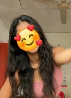 Yenu Frenando - escort in Dubai Photo 1 of 4