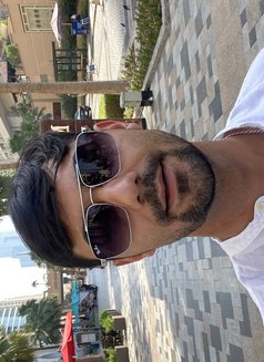 Yenya - Acompañantes masculino in Dubai Photo 3 of 3