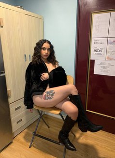 Yen - escort in Taipei Photo 8 of 10