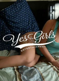 Yes Girls Ent - Agencia de putas in Toronto Photo 5 of 5