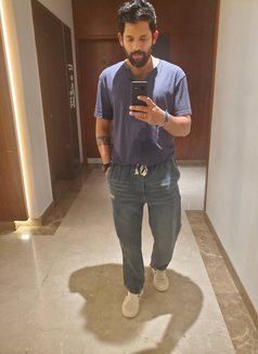 Yes You Can Trust Me - Male escort in Colombo Photo 1 of 1