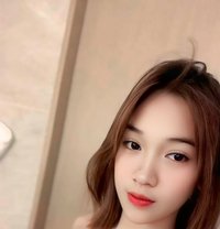 Yesha - escort in Manila