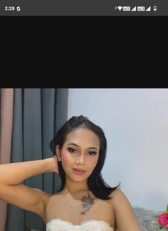 Yesha - Transsexual escort in Makati City Photo 1 of 2