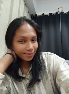 Yesha - Transsexual escort in Makati City Photo 2 of 2