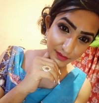 Yesna ji Versatile - Transsexual escort in New Delhi