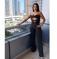 Yessica - puta in Dubai
