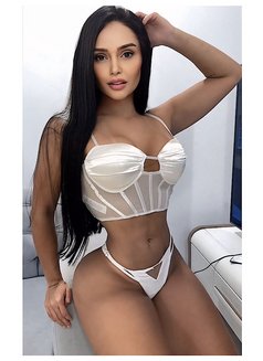Yessica 500/1 hour 300/ halftime - escort in Muscat Photo 13 of 15