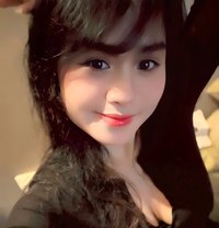 Yezey - escort in Manila