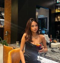 Yezzi - escort in Tokyo