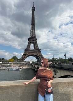 Yhan - Transsexual escort in Amsterdam Photo 20 of 26