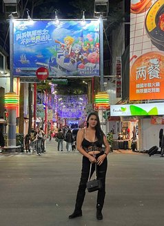 Yhanyhan - Transsexual escort in Taipei Photo 10 of 10