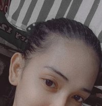 Yhumiko - Transsexual escort in Manila