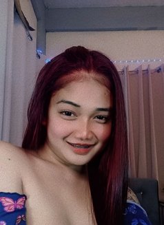 Yhumiko - Transsexual escort in Manila Photo 3 of 7