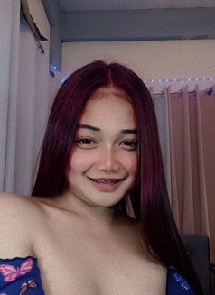 Yhumiko - Transsexual escort in Manila Photo 4 of 7
