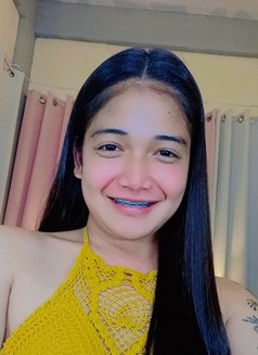 Yhumiko - Transsexual escort in Manila Photo 5 of 7