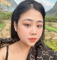 Yiuyiu - escort in Hanoi