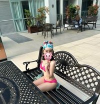 Yiyi - escort in Manila