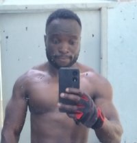 Yizoh - Male escort in Nairobi