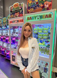 Yla - escort in Taipei Photo 6 of 8