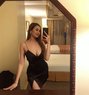 Yna - escort in Tokyo Photo 4 of 6