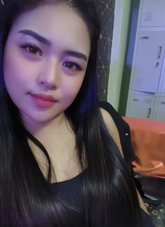 Yna of Qa - masseuse in Manila Photo 2 of 3