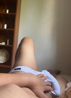 Ynderyoung - Male escort in Debrecen Photo 5 of 8