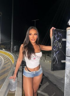 Yo Yo - Acompañantes transexual in Pattaya Photo 2 of 6