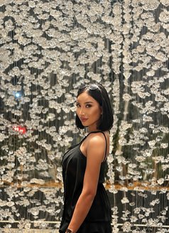 Yoana Putri - Transsexual escort in Singapore Photo 10 of 11