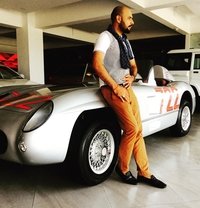 Delhi MALE escort - Acompañantes masculino in New Delhi