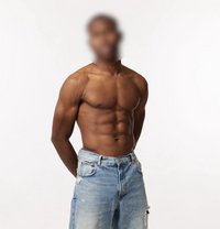 Yoel - Male companion in Madrid