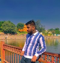Yogi Shaaeb - Male escort in New Delhi