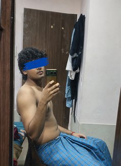 Yogiraj - Acompañantes masculino in Ahmedabad Photo 1 of 1