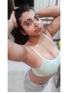 Yogita - escort in Ernakulam Photo 1 of 3