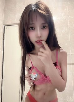 Yogurt - Transsexual escort in Bangkok Photo 10 of 12