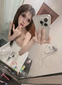 Yogurt - Transsexual escort in Bangkok Photo 12 of 12