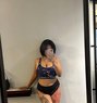 Yohan - puta in Singapore Photo 1 of 4